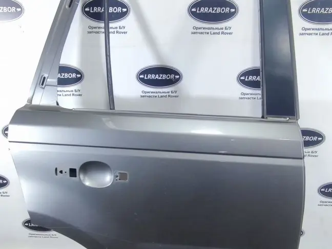 Дверь задняя правая Range Rover Sport L320 05-12