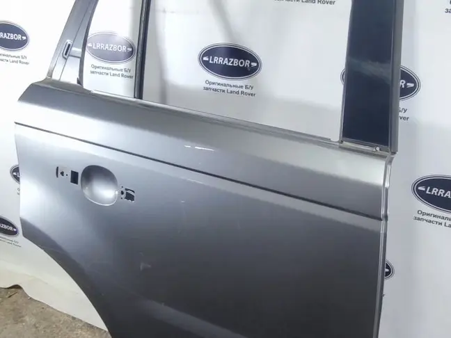 Дверь задняя правая Range Rover Sport L320 05-12