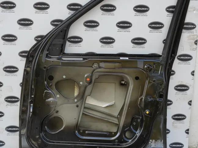 Дверь передняя правая Range Rover Sport L320 05-12