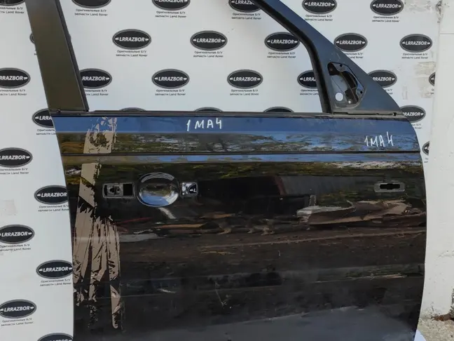 Дверь передняя правая Range Rover Sport L320 05-12