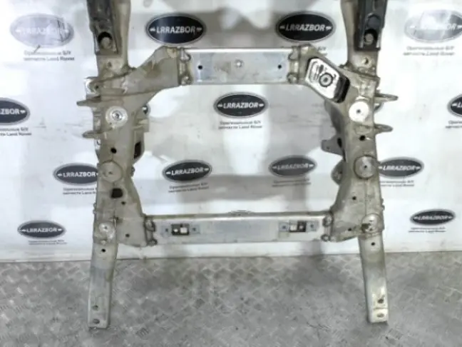 Подрамник передний Range Rover Sport 2 L494 L405