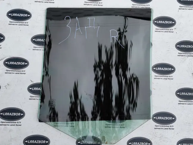 Стекло двери заднее правое Land Rover Freelander 2