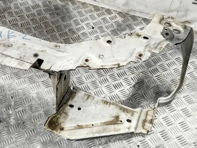 Панель передняя Land Rover Freelander 2 2007-2014