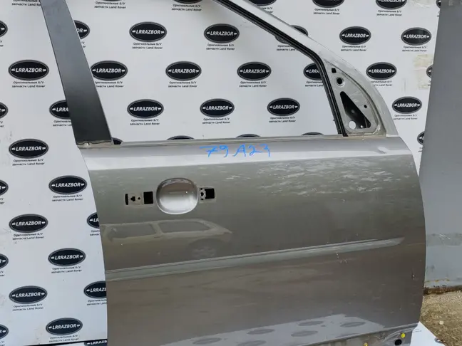 Дверь передняя правая Land Rover Freelander 2