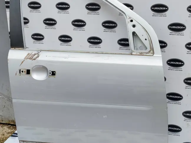 Дверь передняя правая Land Rover Freelander 2