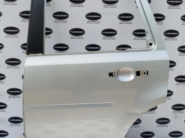 Дверь задняя левая Land Rover Freelander 2
