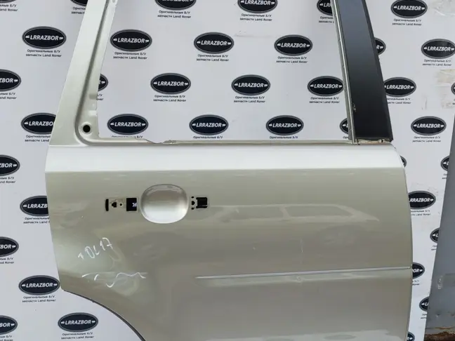 Дверь задняя правая Land Rover Freelander 2