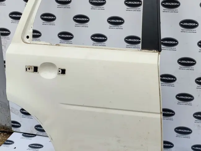 Дверь задняя правая Land Rover Freelander 2