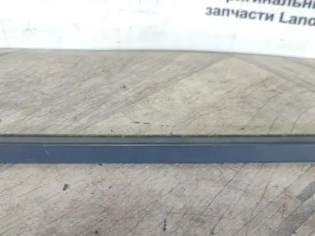 Молдинг стекла заднего левого Range Sport L320