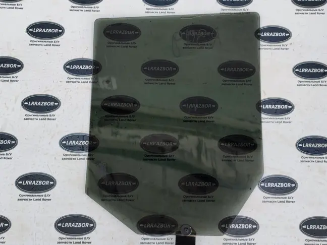 Стекло двери задней правой Range Rover Sport L320