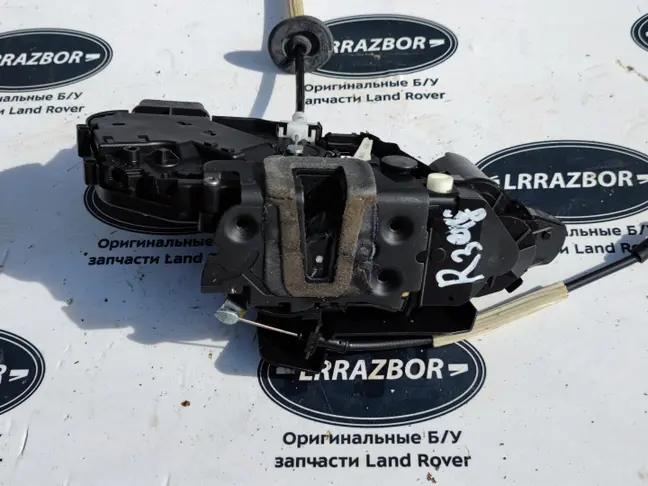 Замок двери задней правой Range Rover Sport L320