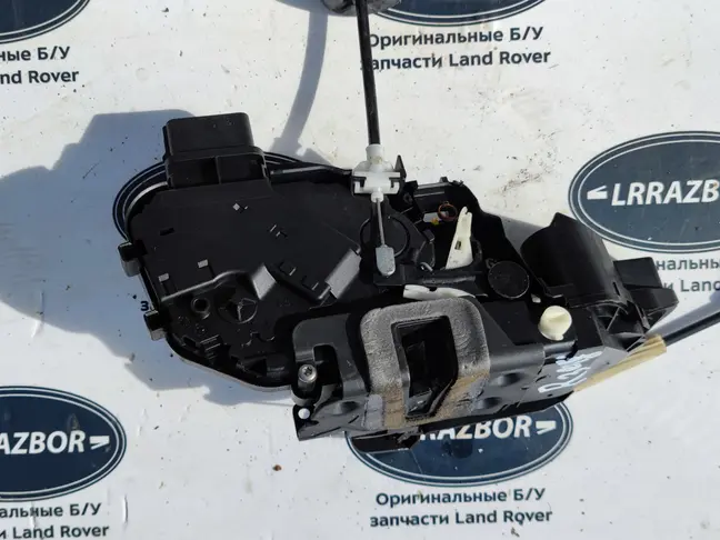 Замок двери задней правой Range Rover Sport L320