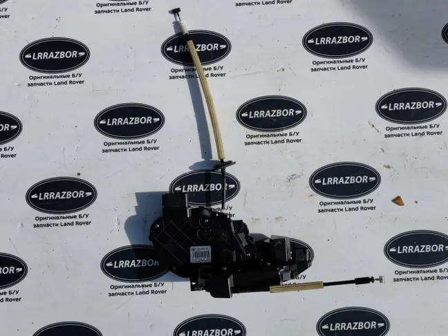 Замок двери задней левой Range Rover Sport L320