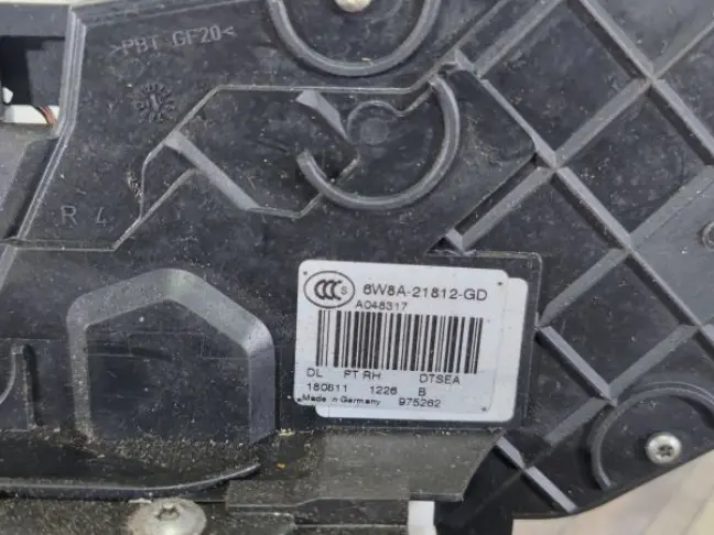 Замок двери передней правой Range Rover Sport L320