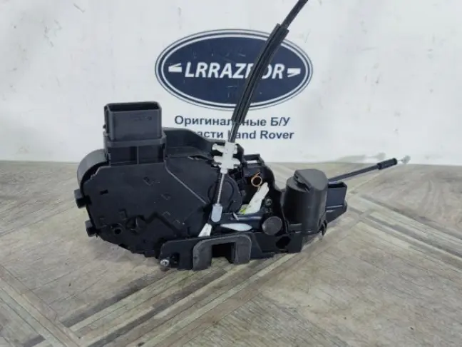 Замок двери передней правой Range Rover Sport L320