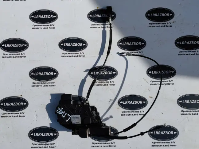 Замок двери передний левый Range Rover Sport L320