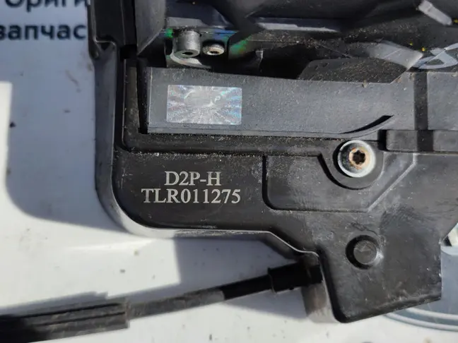 Замок двери передний правый Range Rover Sport L320