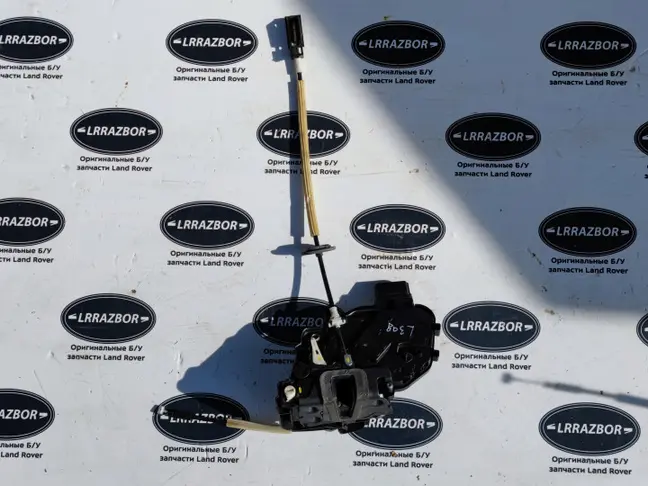 Замок двери задней левый Range Rover Sport L320