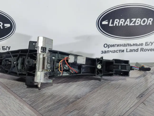 Ручка двери задняя левая Range Rover Sport L320