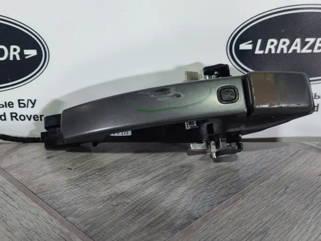 Ручка двери задняя левая Range Rover Sport L320