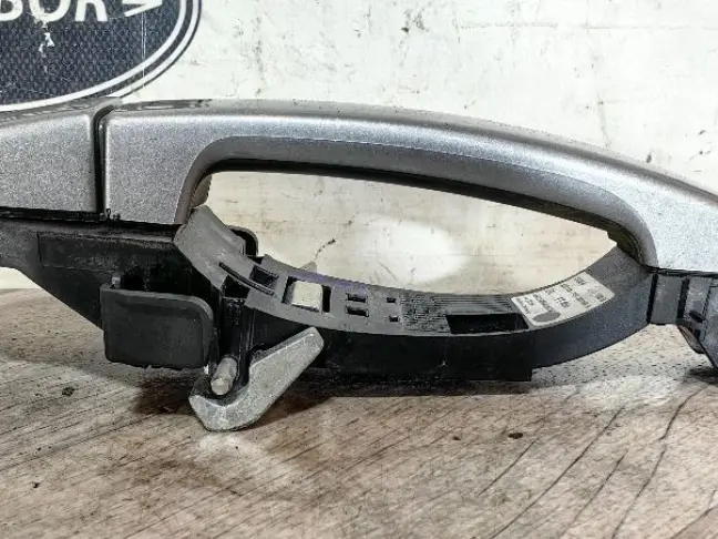 Ручка двери передняя правая Range Rover Sport L320