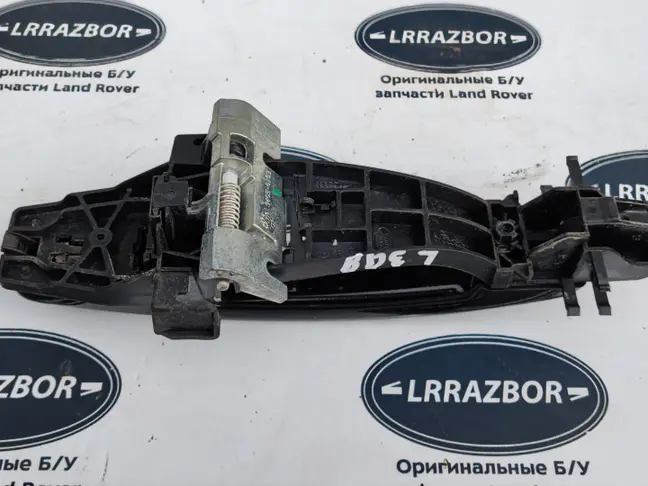 Ручка двери задняя левая Range Rover Sport L320