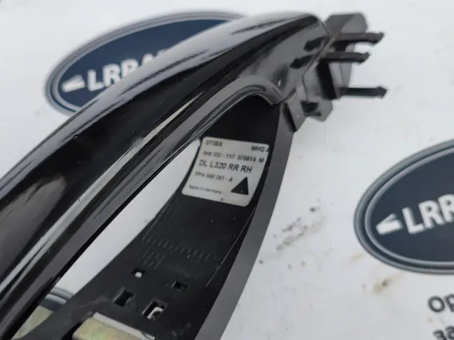Ручка двери задняя правая Range Rover Sport L320