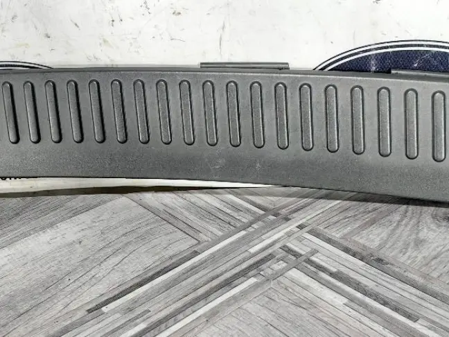 Накладка заднего бампера Range Rover Sport L320