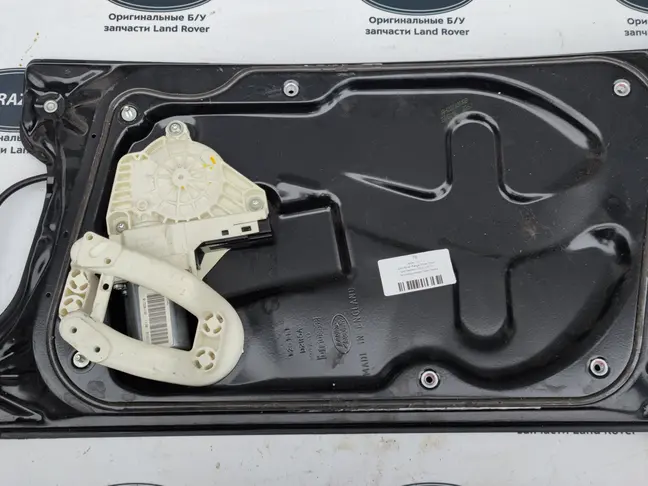 Cтеклоподъемник передний левый Range Sport L320