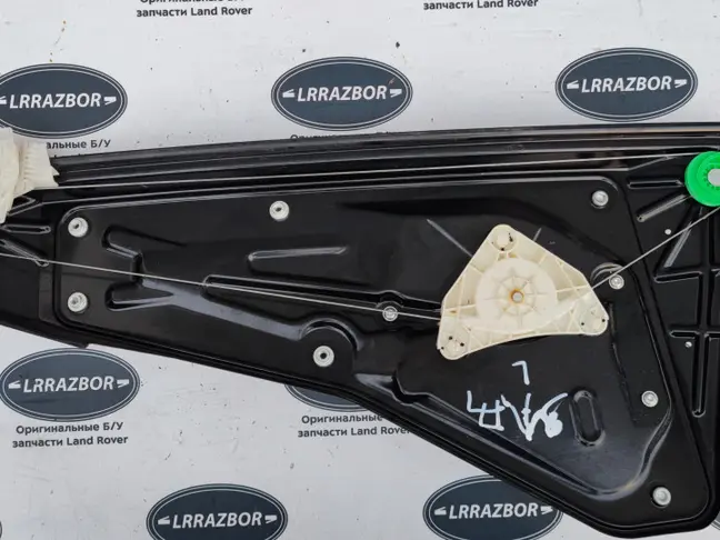 Стеклоподъемник задний левый  Range Sport L320