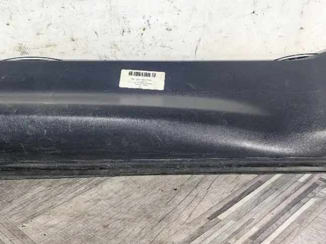 Молдинг двери задний левый  Range Rover Sport 320