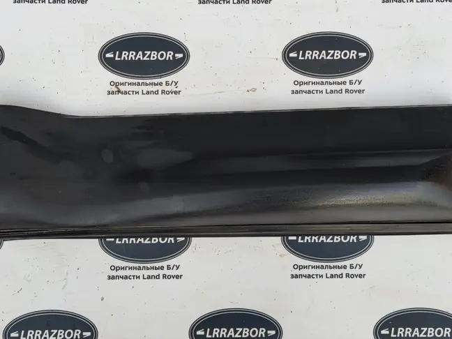Молдинг двери задний правый Range Rover Sport 320