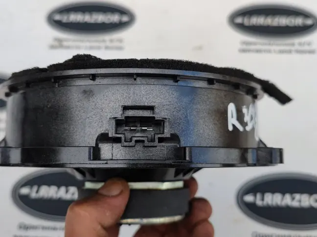 Динамик Harman Kardon Range Rover Sport L320