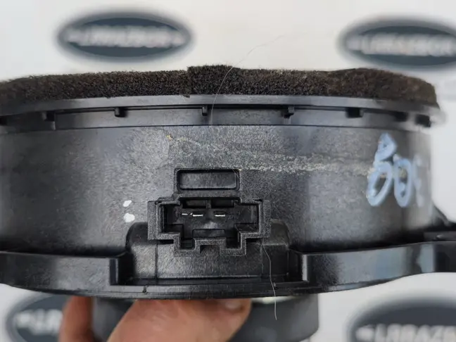 Динамик Harman Kardon Logic Range Rover Sport L320