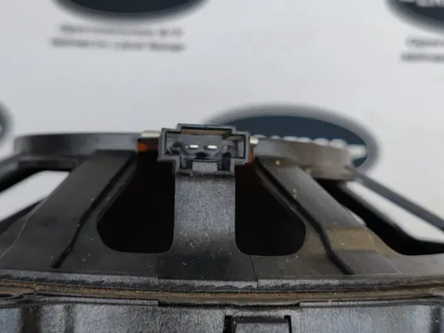 Саббуфер Range Rover Sport L320 05-13