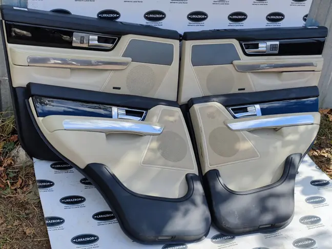 Обшивки дверей Range Rover Sport L320 09-12