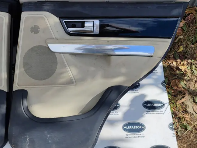 Обшивки дверей Range Rover Sport L320 09-12
