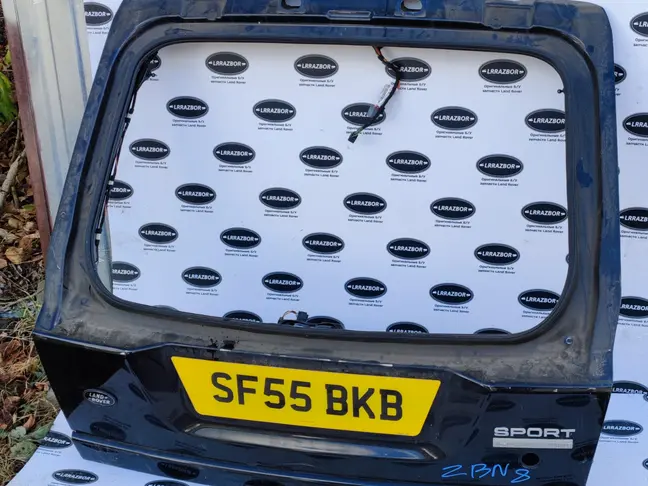 Крышка багажника Range Rover Sport L320