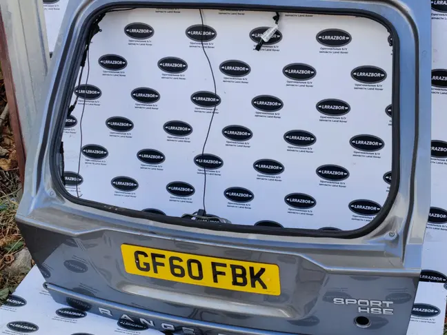 Крышка багажника Range Rover Sport L320