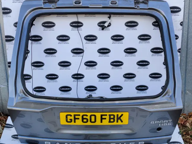 Крышка багажника Range Rover Sport L320