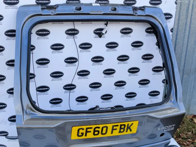 Крышка багажника Range Rover Sport L320