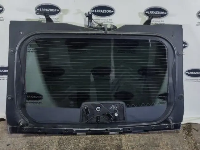 Стекло крышки багажника Range Rover Sport L320