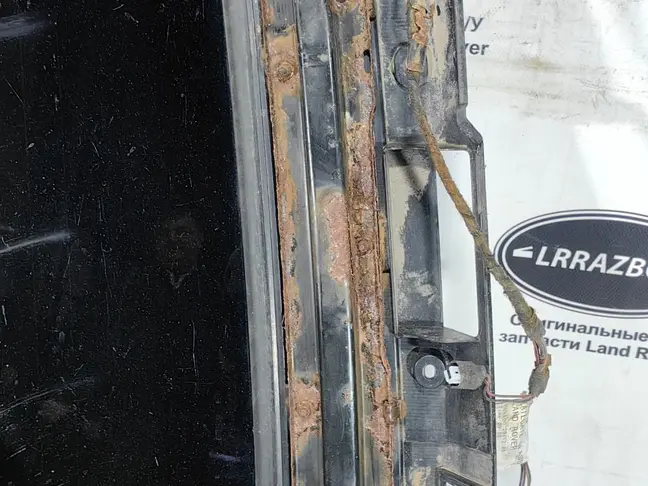 Стекло крышки багажника Range Rover Sport L320