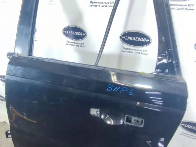 Дверь задняя левая Range Rover Sport L320 05-12