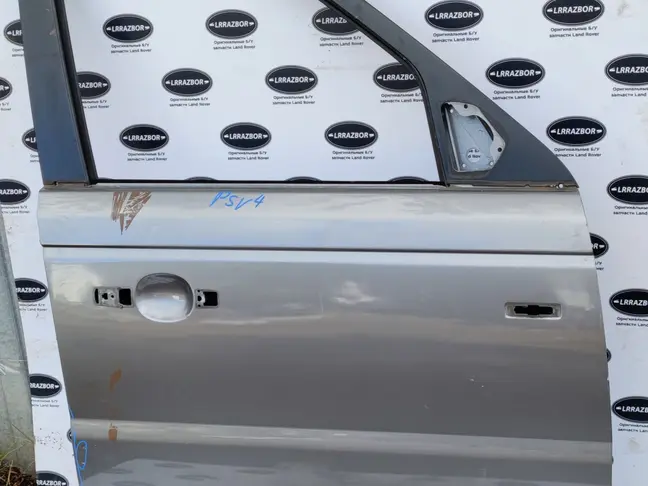 Дверь передняя правая Range Rover Sport L320 05-12