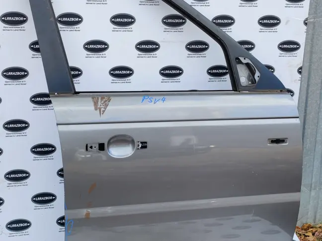 Дверь передняя правая Range Rover Sport L320 05-12
