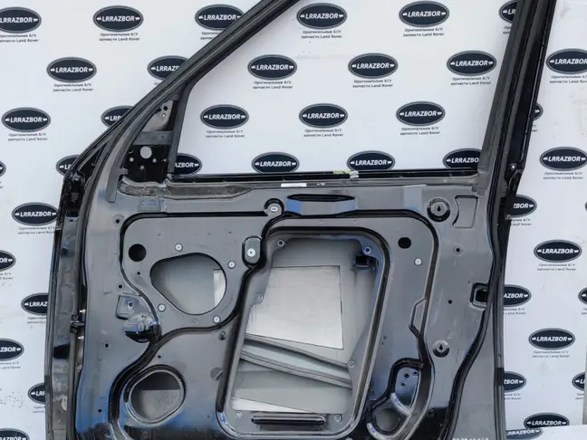 Дверь передняя правая Range Rover Sport L320 05-12