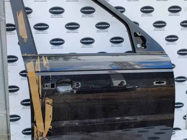 Дверь передняя правая Range Rover Sport L320 05-12