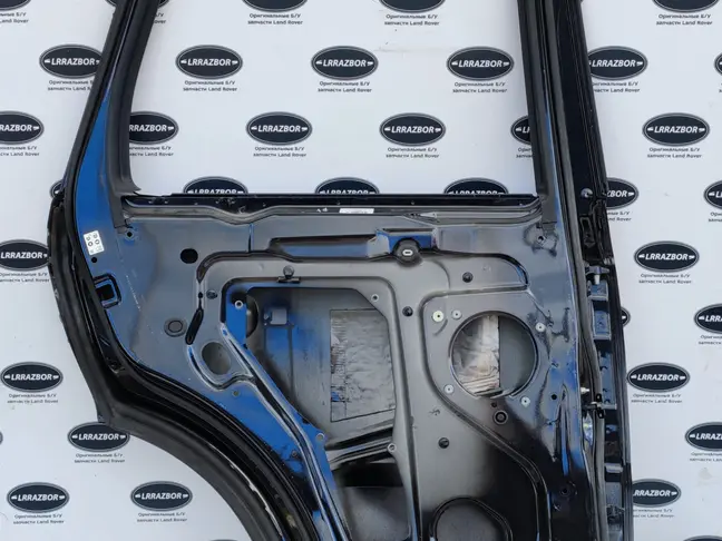 Дверь задняя левая Range Rover Sport L320 05-12