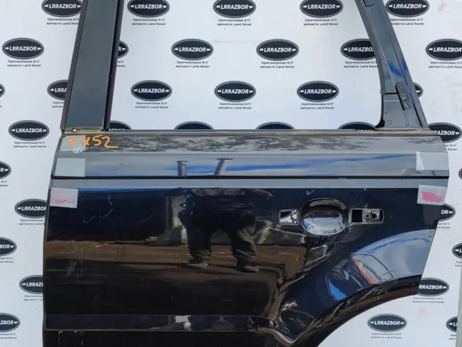 Дверь задняя левая Range Rover Sport L320 05-12